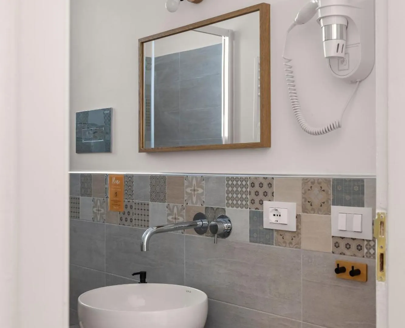 Apartment Giachery House Palermo, Vicino La Metro A Due Passi Dal Centro Italy